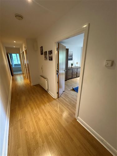 35 Bracken Hill, Sandyford, Dublin 18