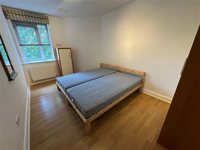 35 Bracken Hill, Sandyford, Dublin 18