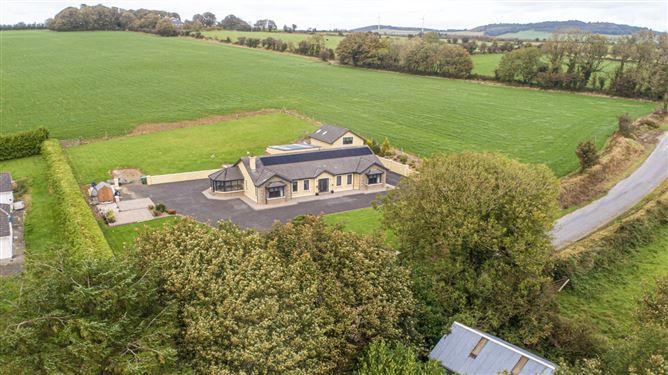 Tir Na Nog, Kilmovee, Portlaw, Co. Waterford