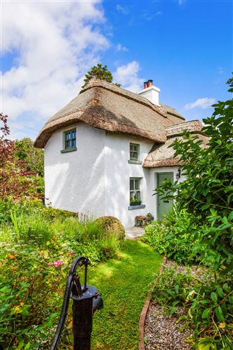 Genista Cottage, Drishoge, Ballyboughal, Co. Dublin