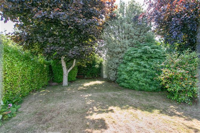48 Oaktree Road, Stillorgan, Co. Dublin