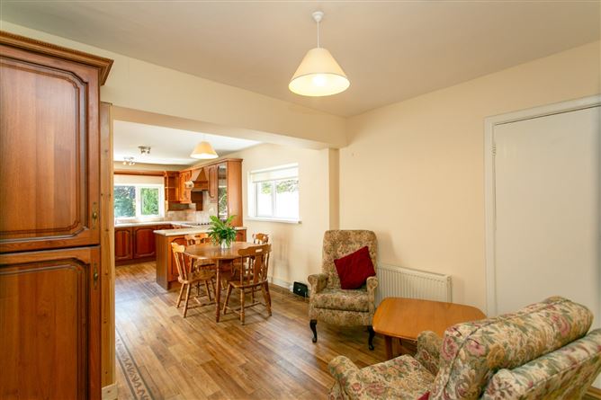 48 Oaktree Road, Stillorgan, Co. Dublin