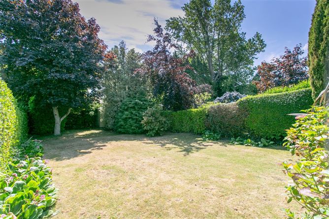 48 Oaktree Road, Stillorgan, Co. Dublin