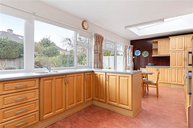 28 Linden Grove, Blackrock, Co. Dublin