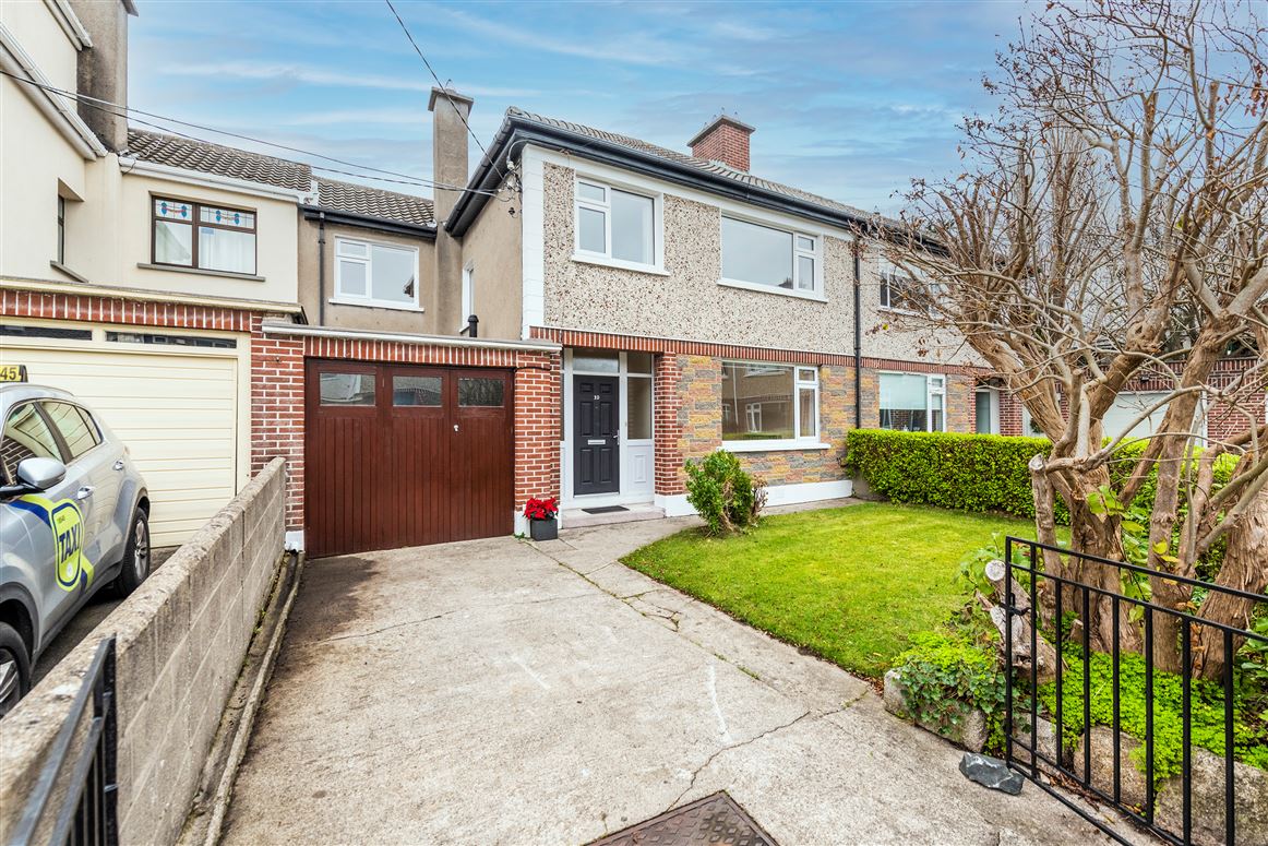 10 Milltown Grove , Churchtown, Dublin 14