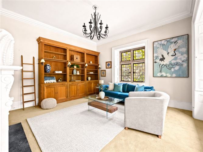 https://photos-a.propertyimages.ie/media/2/0/5/4930502/63769abc-cc3f-49c2-9dfd-ebe845f0f882_l.jpg