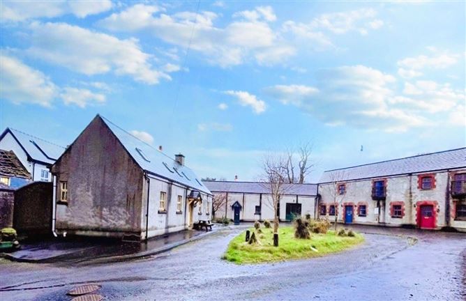 1-4 The Old Courtyard, Killala, Co. Mayo