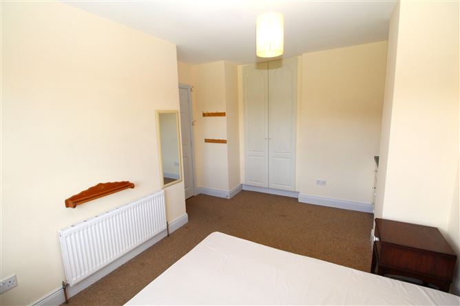 8 Cluain Ard, Longford, Longford