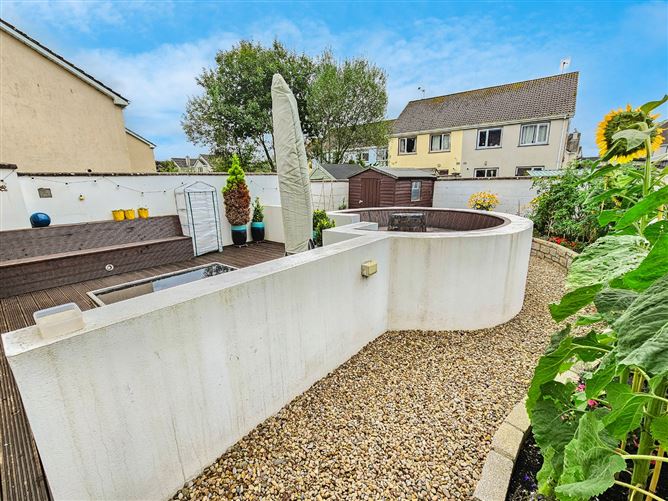 6 Glen View Road, Cappahard, Ennis, Co. Clare