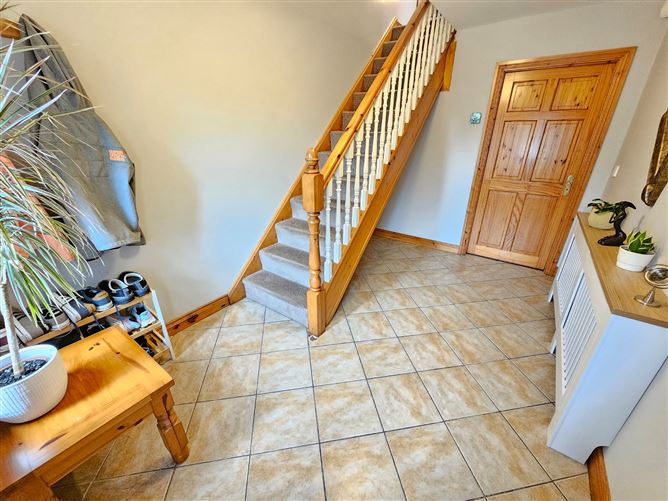 6 Glen View Road, Cappahard, Ennis, Co. Clare