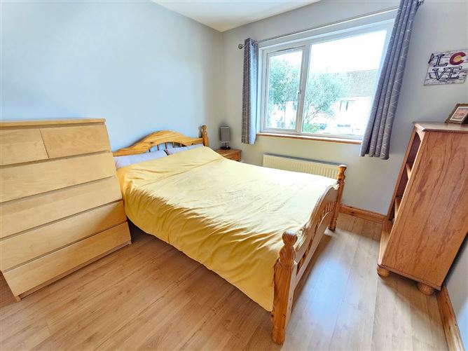 6 Glen View Road, Cappahard, Ennis, Co. Clare