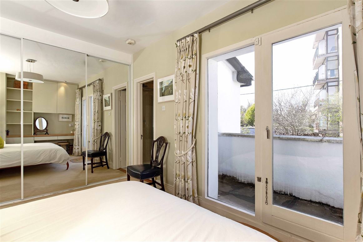3 Waterloo Mews, Pembroke Lane, Ballsbridge, Dublin 4