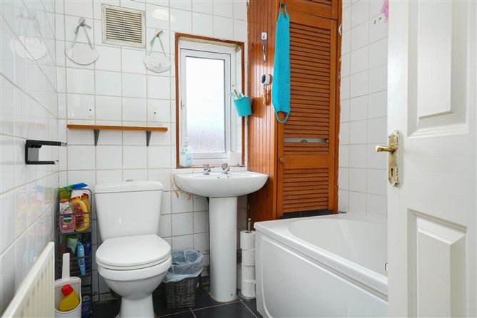 19 Curlew Road, Drimnagh, Dublin 12, D12 H772