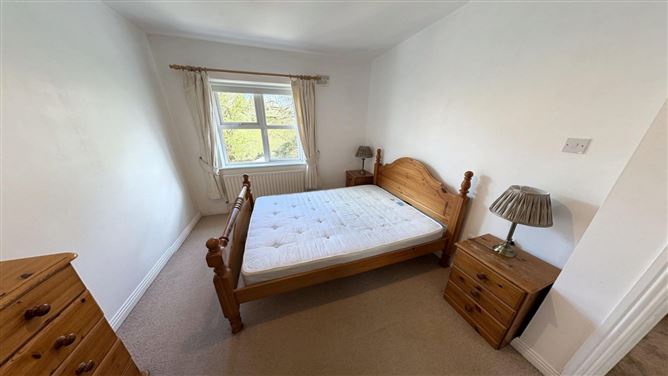 53 Maigh Riocaird, Headford Road, Castlegar, Galway