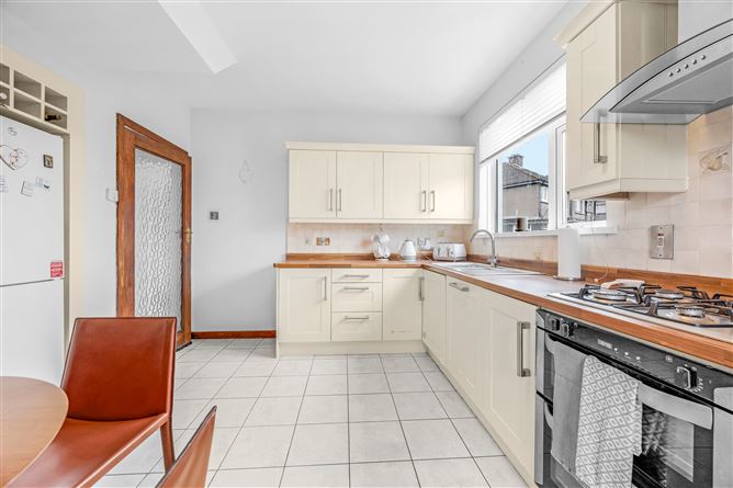 29 Hazelwood Park, Artane,   Dublin 5