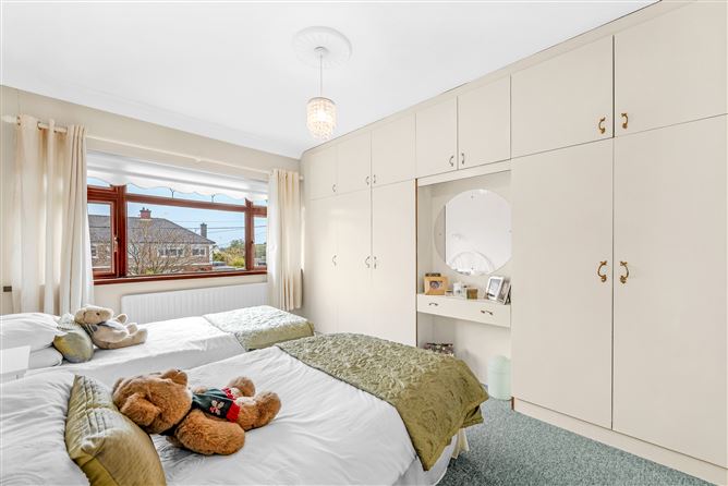 29 Hazelwood Park, Artane,   Dublin 5