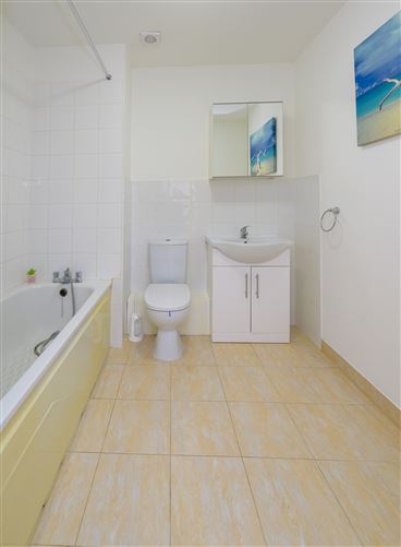 311 An Colm Choille, Bettystown Town Centre, Bettystown, Meath