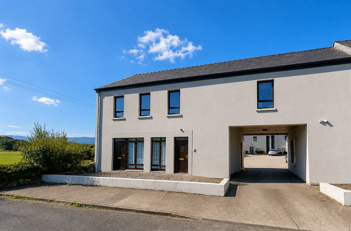 No. 7 Riverside, Louisburgh, Mayo