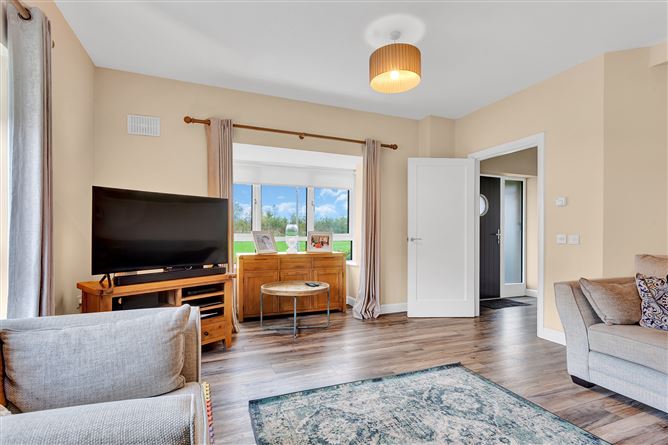 4 Oaktree Green, Kildare Town, Kildare