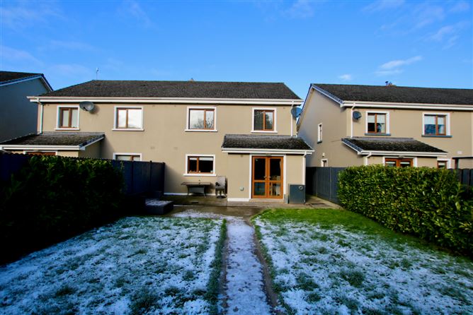 4 Leo Casey Drive, Keenagh, Longford