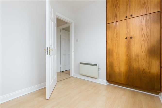 5 Meadowlands Court, Enniscorthy, Co. Wexford.