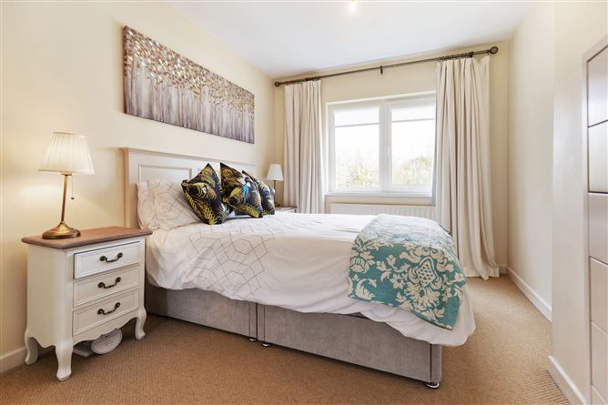 25 Grange Crescent, Dun Laoghaire, Co. Dublin