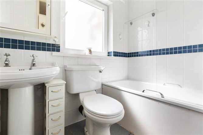 25 Grange Crescent, Dun Laoghaire, Co. Dublin