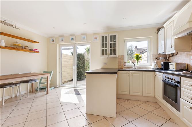 25 Grange Crescent, Dun Laoghaire, Co. Dublin