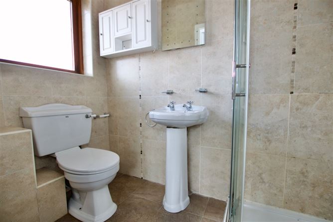15 Hazel Grove, Clonbalt Woods, Longford Town, Co. Longford