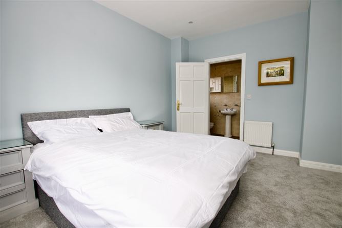15 Hazel Grove, Clonbalt Woods, Longford Town, Co. Longford