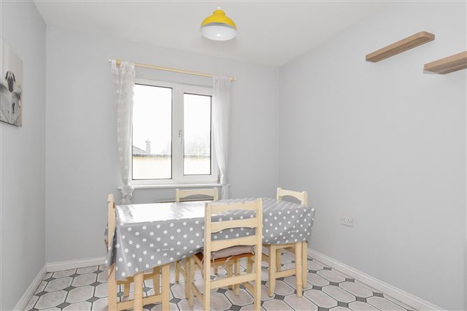 7 Arus Guaire, Forster Court, Galway City Centre