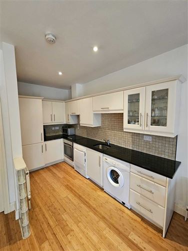 9 The Crescent, Harbour Heights, Passage West, Cork