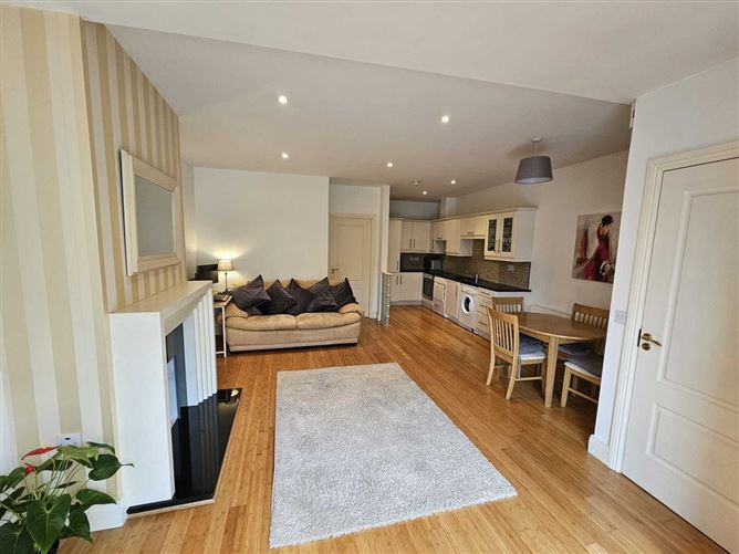 9 The Crescent, Harbour Heights, Passage West, Cork