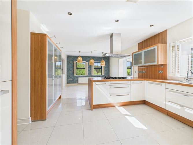 Ballyillaun, Kilmaley, Ennis, Co. Clare