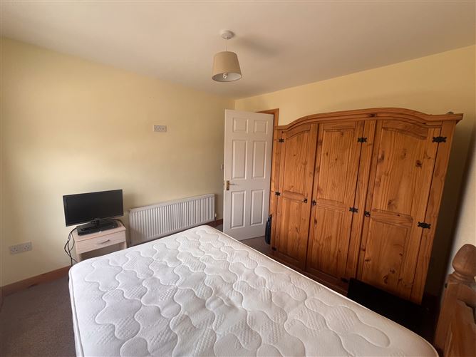 Photo 21 of 25 — 19 Ballyknockan Manor, Leighlinbridge, Co. Carlow