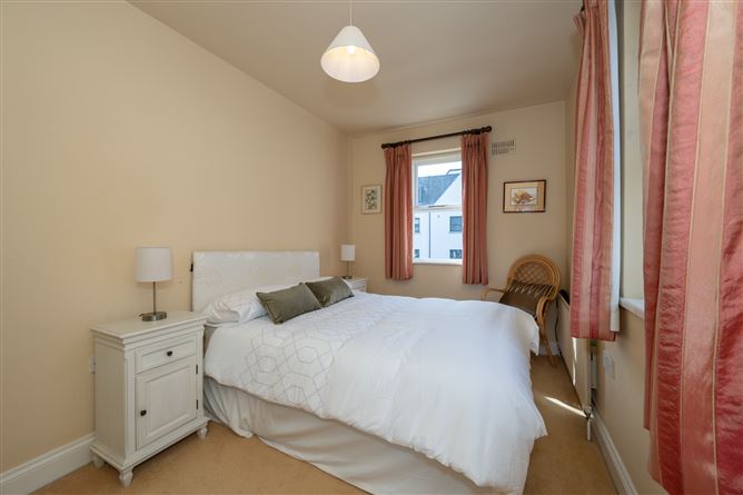 Photo 23 of 43 — 20 Lower O’Connell Street, Kinsale, Co. Cork, , Kinsale, Cork