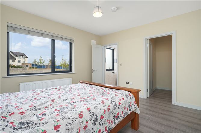 Photo 14 of 25 — 16 Domville Square, Cherrywood, Dublin 18