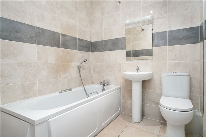 Photo 20 of 25 — 16 Domville Square, Cherrywood, Dublin 18
