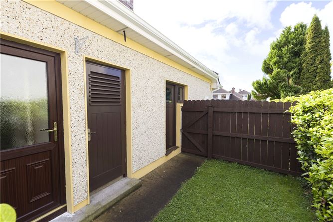 16 Cherrymount, Cavan