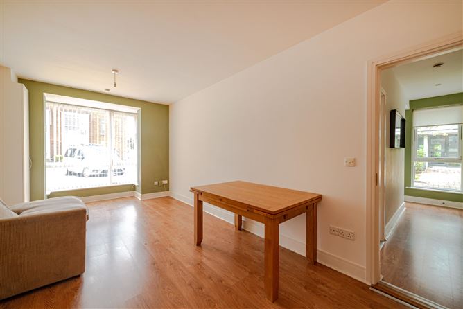 16 Levmoss Avenue, The Gallops, Leopardstown, Dublin