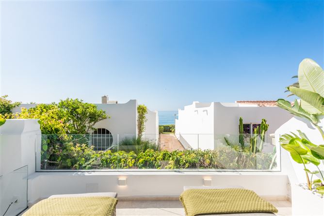 Spain, Marbella, Marbella Golden Mile - 740-00423P