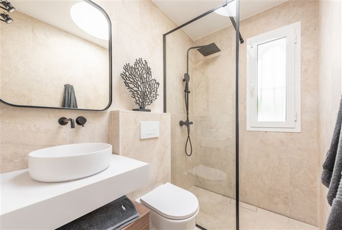 Spain, Marbella, Marbella Golden Mile - 740-00423P