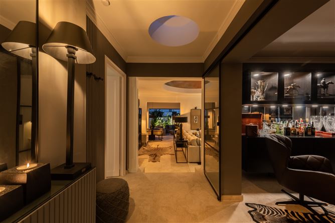Spain, Marbella, Marbella Golden Mile - 740-00423P