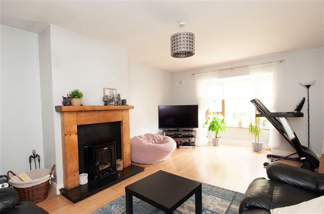 64 Cluain Caisleán, Ferns, Enniscorthy, Co. Wexford