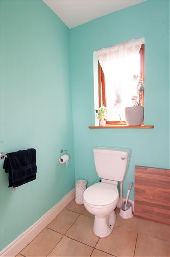 64 Cluain Caisleán, Ferns, Enniscorthy, Co. Wexford