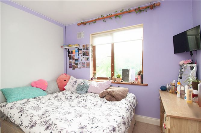 64 Cluain Caisleán, Ferns, Enniscorthy, Co. Wexford