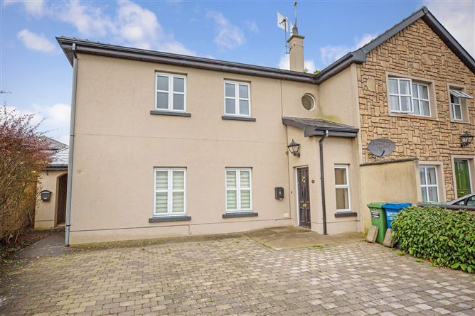 18 Cois Teampaill, Newcastle West, Co. Limerick