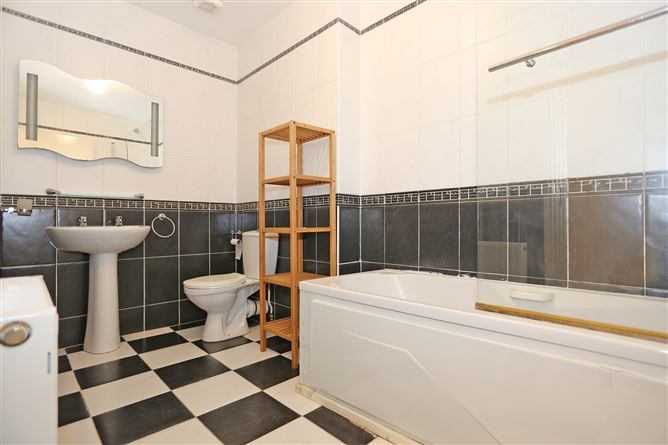 186 Bru na Sionna, Shannon, Co. Clare