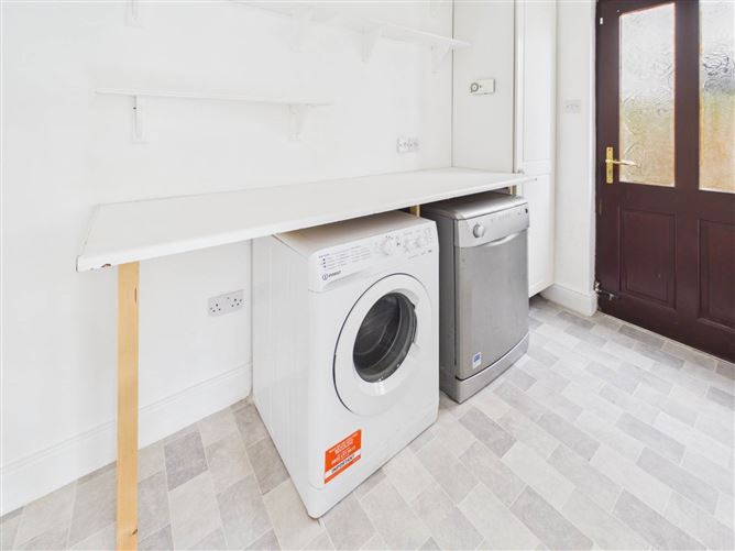 Photo 10 of 25 — 16 Fortbarrington Drive, Dun Brinn, Athy, County Kildare