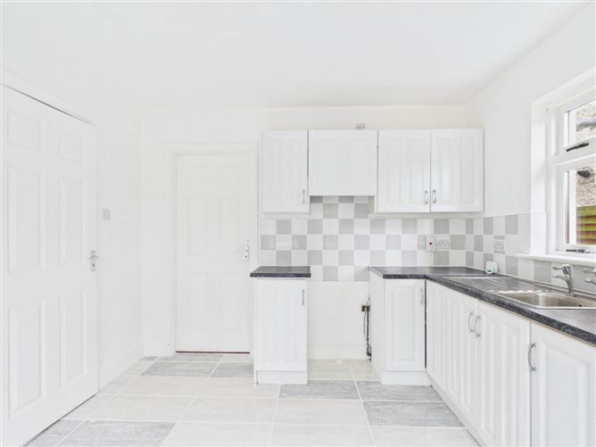 Photo 8 of 25 — 16 Fortbarrington Drive, Dun Brinn, Athy, County Kildare